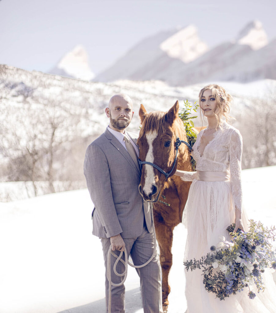 2025 wedding trends - mountain top weddings